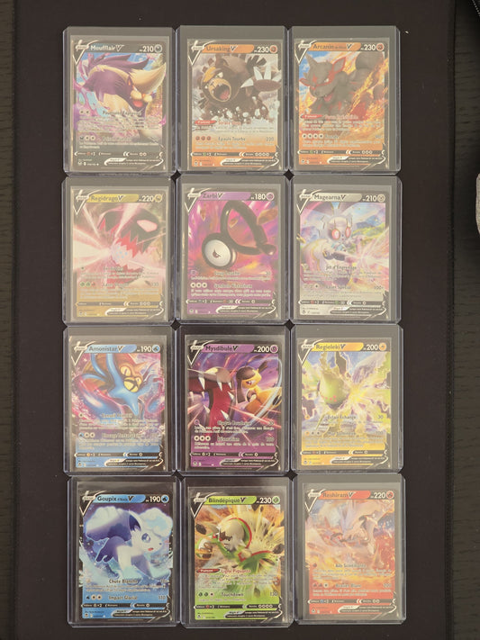 Lot de 12 cartes V